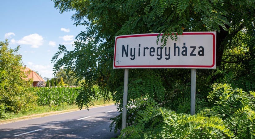 Figyelem! Minden autóst megállítanak ebben a nyíregyházi utcában, csak úgy röpködnek a büntetések