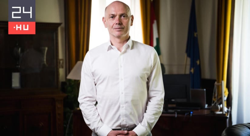 Nem tervez jogi lépéseket a sportállamtitkár a fiát ért fenyegetés miatt