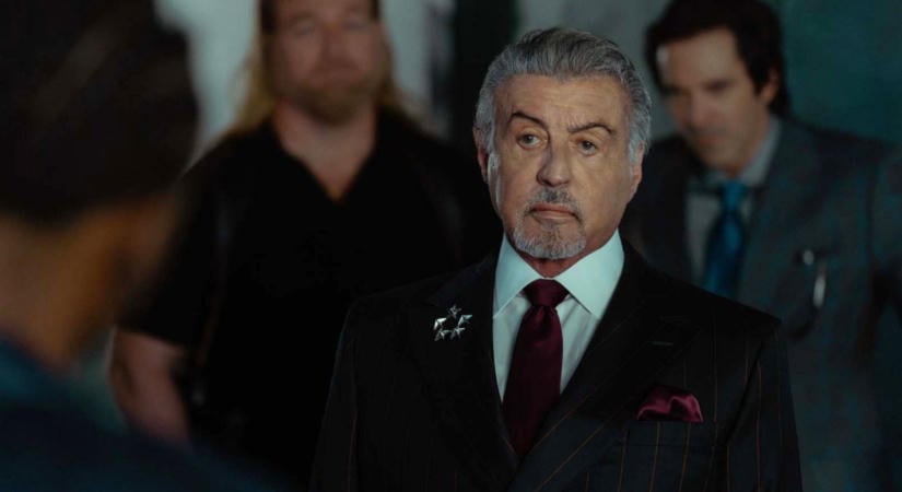 Új évaddal folytatódik Stallone gengsztersorozata, napokon belül streamelheted!