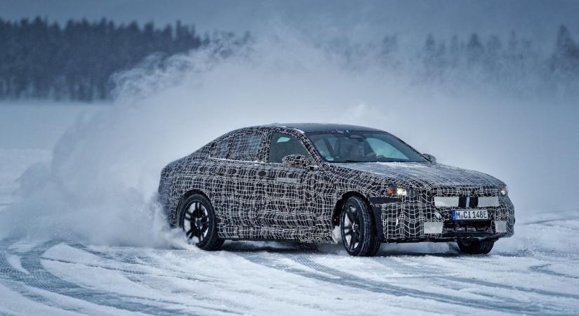 Az i5 tesztelésről osztott meg információkat a BMW