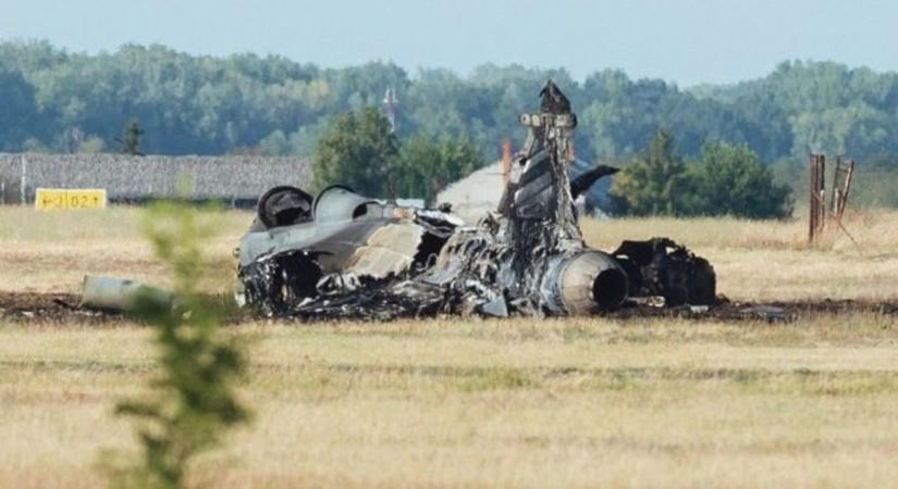 Gripen-baleset: tüzetesen átvizsgálják a fekete dobozt, a pilóták sorsáról is szó esett