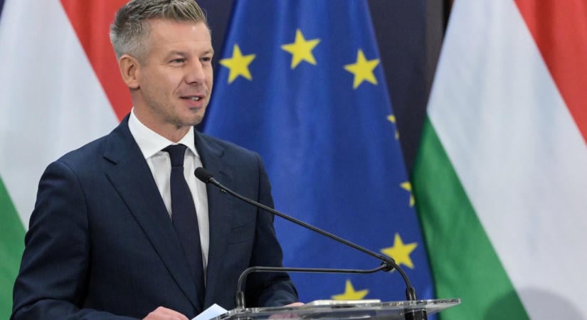 Magyar Péter az Economxnak: Orbánék a családok helyett a bankok zsebét tömték ki – ennek most vége