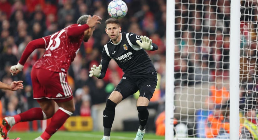 BL: A Barcának a PSG volt sok, Vargáéknak a City, a Liverpool 0-2 után négyet vágott Gulácsinak - eredmények