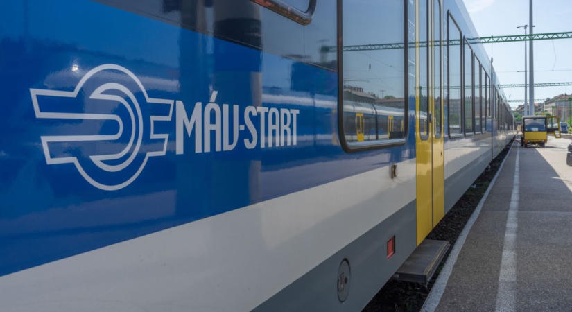 Tűz miatt nem járnak a vonatok a szegedi fővonalon, IC-pótlók indultak