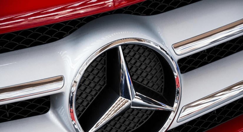 Nagy a baj a Mercedesnél