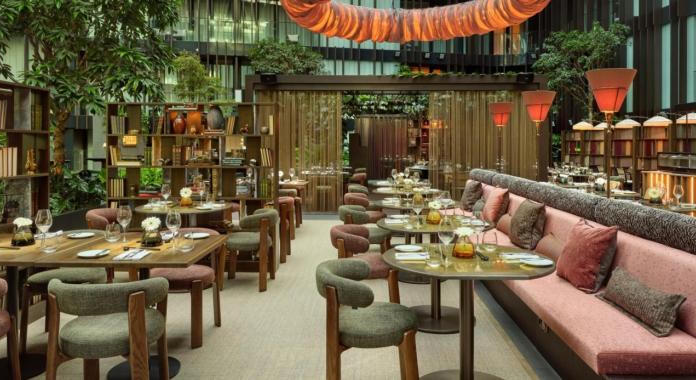 Telt házzal nyitott meg a Gordon Ramsay Bar & Grill Budapest