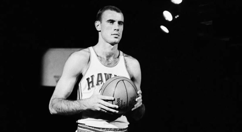 Elhunyt az NBA történetének első MVP-díjazottja