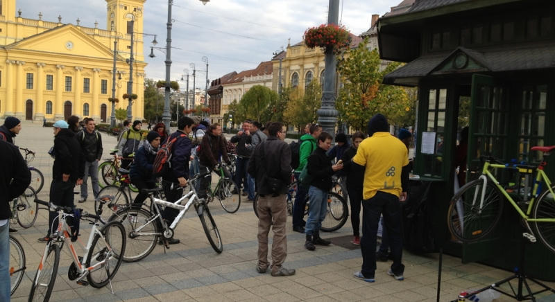 Bringás uzsonna, retró nap, erdei szüret a Zsuzsival – kezdődik a Mobilitási hét Debrecenben