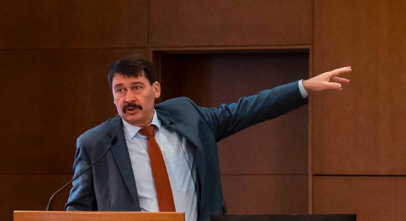 Áder János Magyar Péternek: találkozunk a bíróságon
