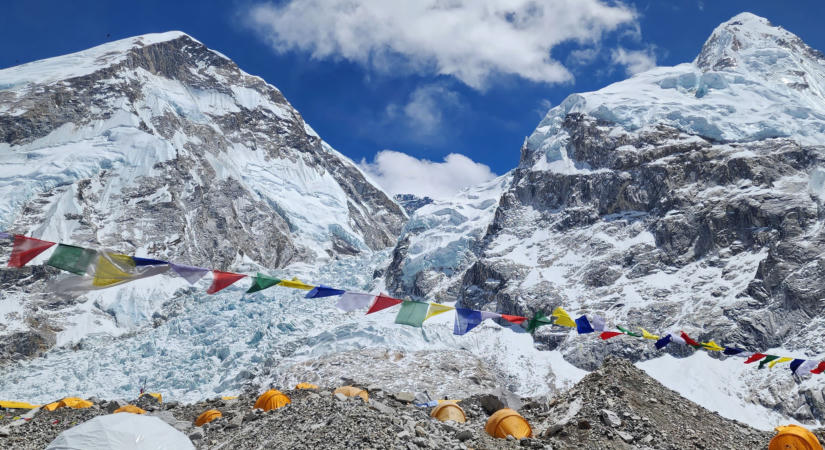 Rémisztő hangokat ad ki éjszaka a Mount Everest