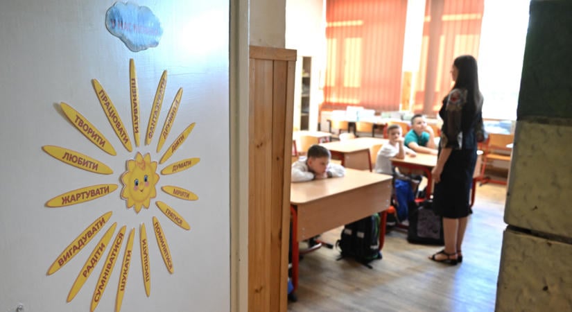 Üdvözlik a nemzeti kisebbségek oktatási jogainak bővítését kárpátaljai magyar szervezetek