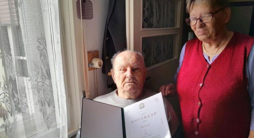 A 90. szülinapján köszöntötték a kisbajomi közösség aktív tagját