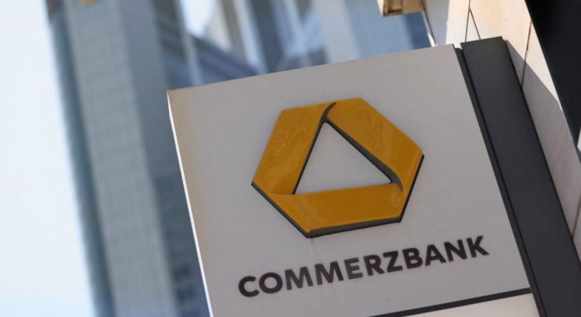 Osztaléksztriptíz: 20 millió euróval rövidíthették meg az államot a Commerzbank volt bankárai