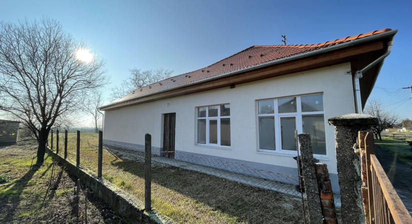 Faluház épületének energetikai korszerűsítése- projektzárás