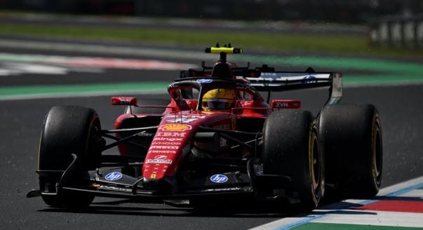 Hamilton: Hat tizedet bukunk az egyenesekben