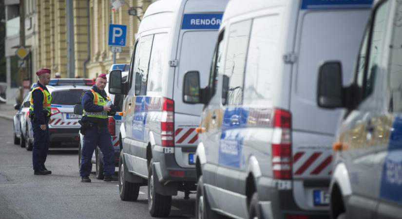 Rendőrök és adóellenőrök lepték el az Országos Onkológiai Intézetet