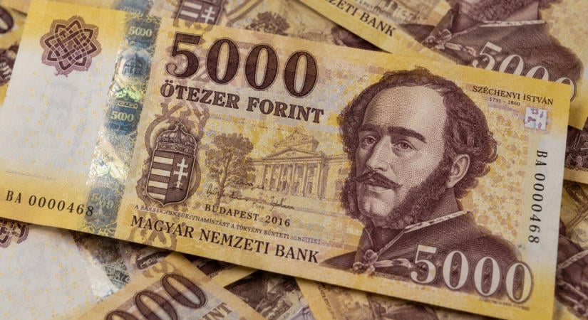 Így néz ki az új 5000 forintos, de nem Széchenyi van rajta