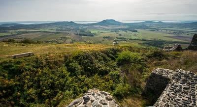 A Balaton káprázatos őszi panorámái – 10 kilátó és túraútvonal, amit most érdemes felfedezni