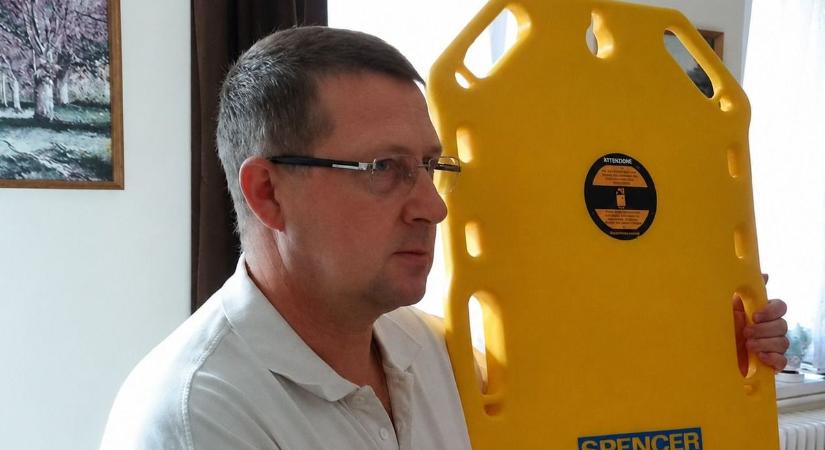 40 éve az emberek szolgálatában: jubileumot ünnepel Blanár József tiszakécskei mentőápoló