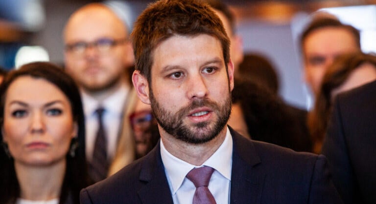 Smer-SD: Šimečka anyjának ügyét nem lehet tőle függetlenül kezelni