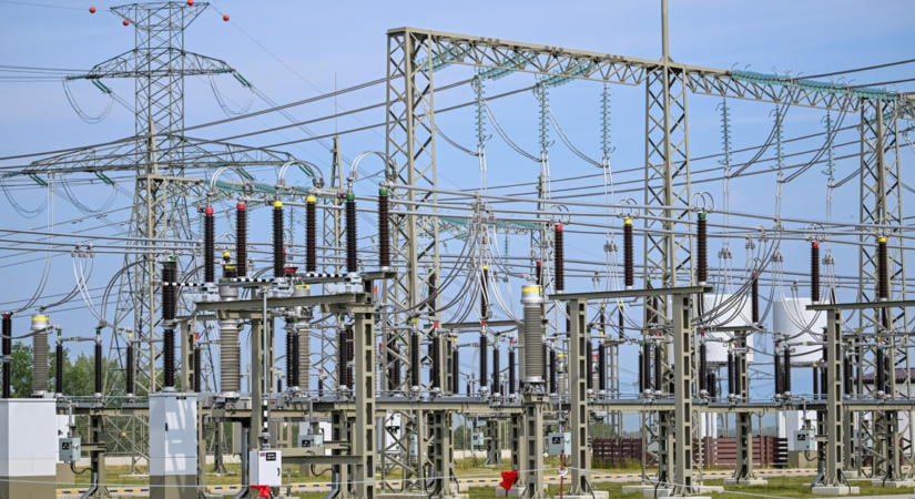 713 millió forintos közbeszerzést nyert az Orbán-kormány volt államtitkárának felesége