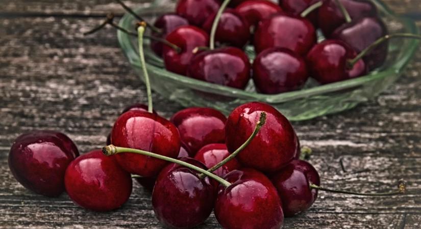 Túlkínálat és erős piaci verseny jellemző a cseresznye piacán