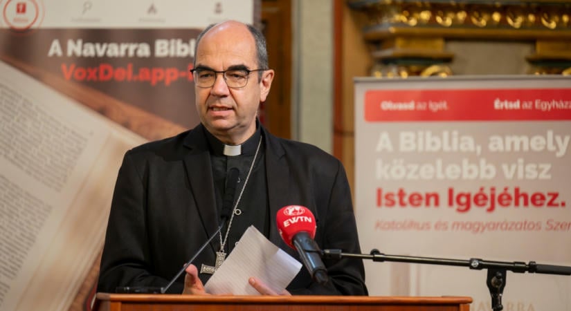 Magyarul is megjelenik a világhírű Navarra Biblia