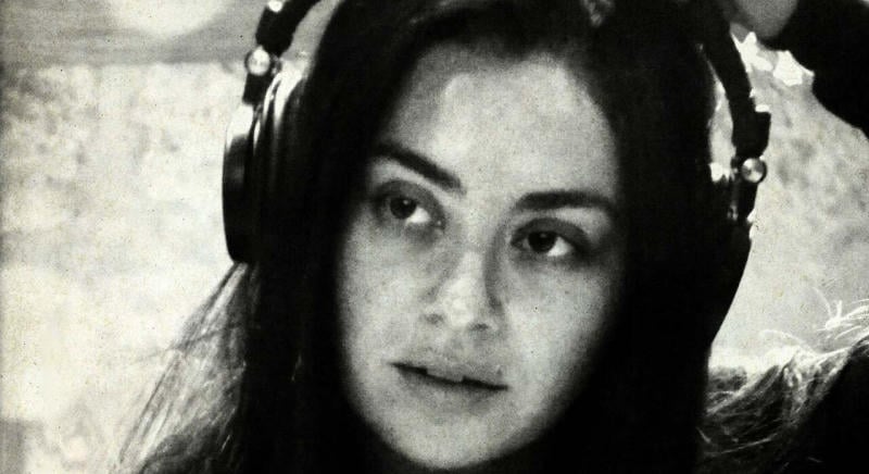 Teljesen elment Charli XCX hangja, lemondta arizonai koncertjét