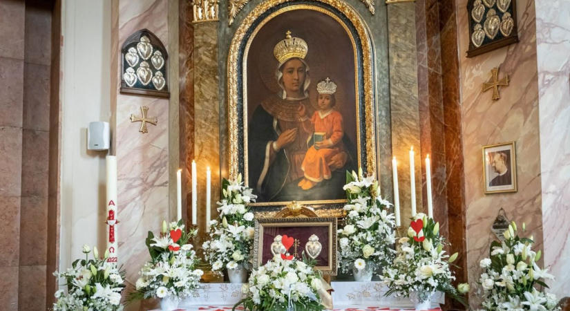 Elsőszombati misét tartanak a csornai premontrei apátsági templomban