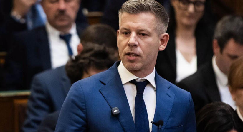 Magyar Péter arra kérte a frakcióvezetőket, hogy akadályozzák meg a dezinformációk terjesztését