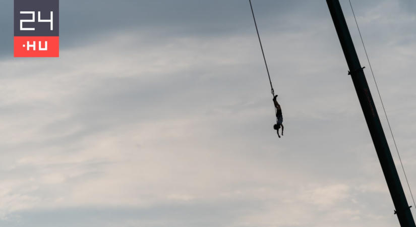 Egy fesztiválozó nyaka köré tekeredett a bungee jumping kötele a Szegedi Ifjúsági Napokon