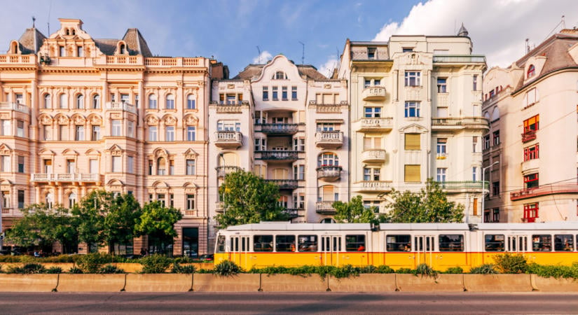 Kegyetlen helyzet a hazai lakáspiacon: szüleik nyakán ragadnak a fiatalok, esélyük sincs saját otthont venni