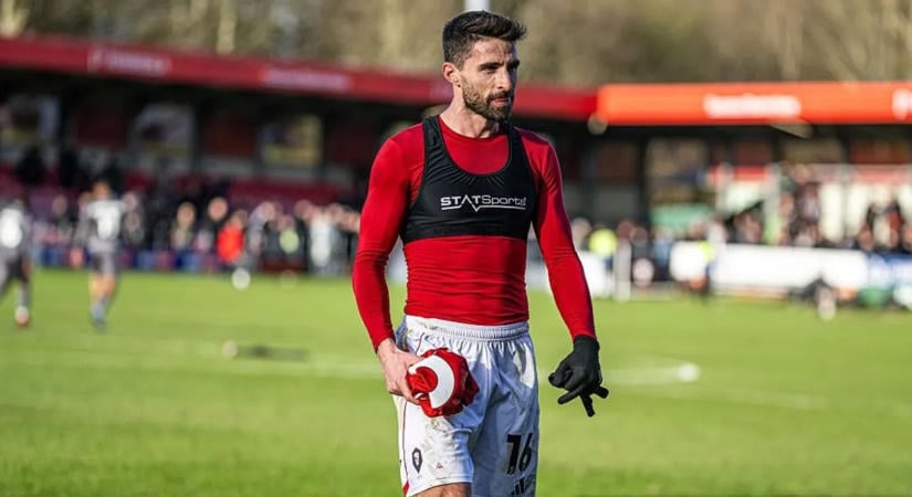 Visszavonult a Chelsea-ben és a Liverpoolban is megforduló olasz válogatott játékos