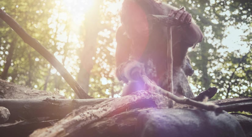 Különös lyukat találtak egy 75 ezer éves neandervölgyi lapockáján