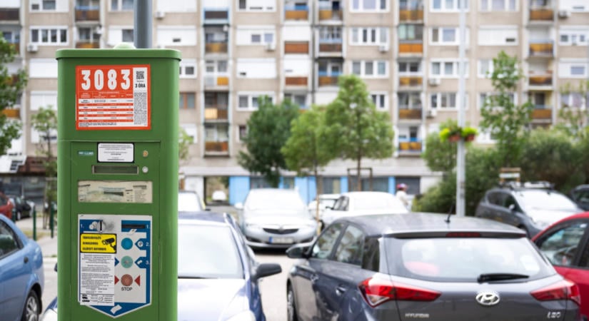 Elárulta Karácsony Gergely, mennyivel emelkedhetnek a parkolási díjak, miután a fővároshoz kerülnek a parkolási bevételek