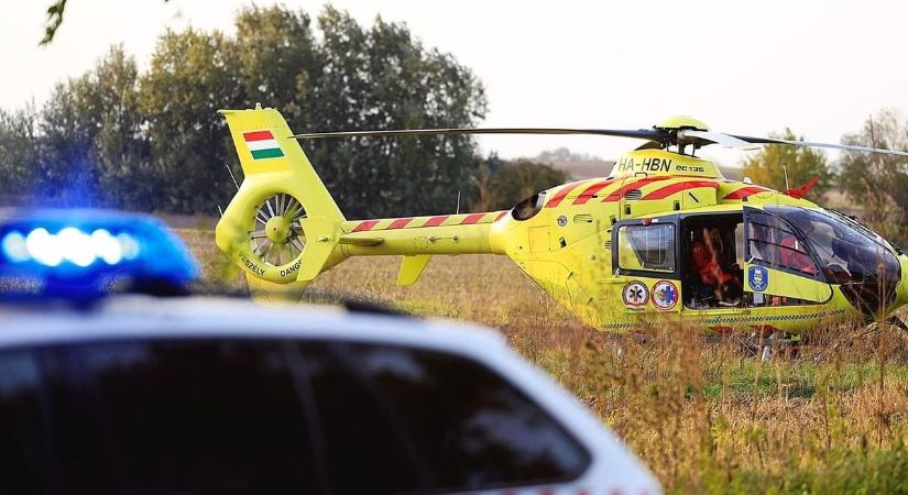 Felfoghatatlan: kisgyerek halt meg a szörnyű karambolban a 2-es főúton