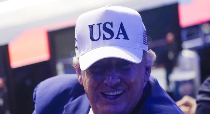 Trump újabb frontot nyit: nekimegy az egészségügyi ajánlásoknak