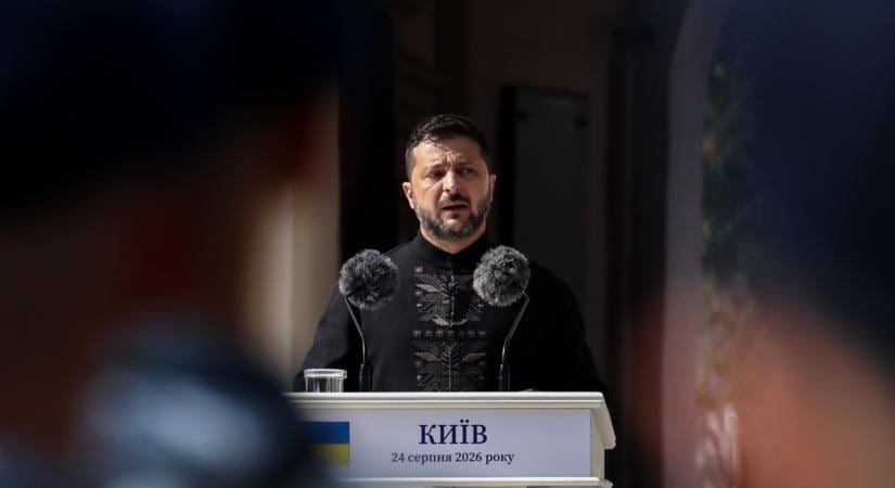 Zelenszkij Európa legjobbjának nevezte az ukrán hadsereget – A függetlenség évfordulóján az ország egységét méltatta