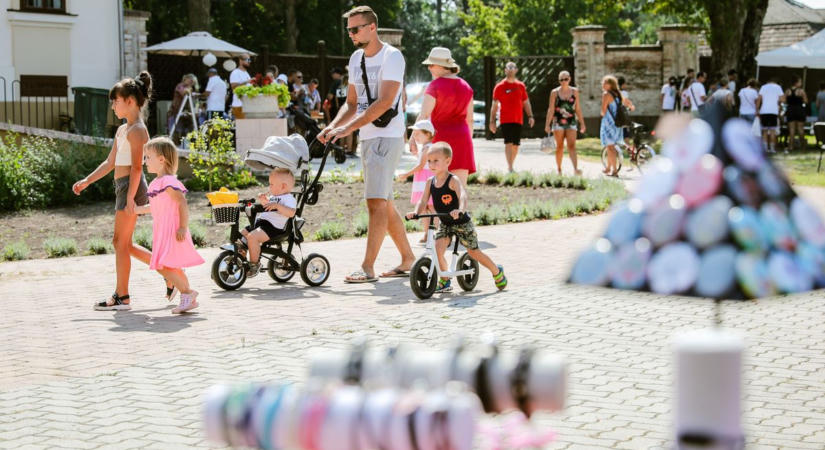 Gokart, autós szimulátor és terepasztal - Nyárbúcsúztató Vigadalom várja a családokat Pakson