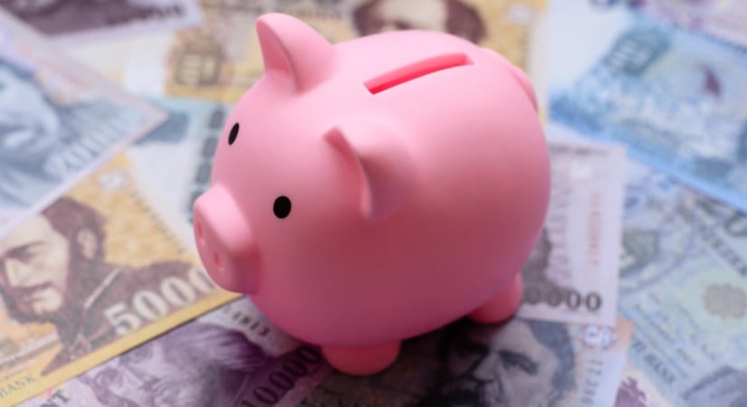 Holnap este leállás jön az egyik hazai nagybanknál
