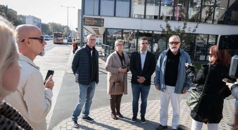 „A jelzőlámpa zöldre váltott, átkelhet a Kovács Károly térre” – a látássérültek közlekedéssegítő eszközeiről egyeztettek Zalaegerszegen (videó)