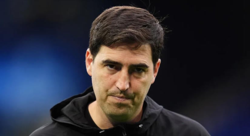 Szorult helyzet alakult ki Liverpoolban, Arne Slot sorsára jutott Andoni Iraola