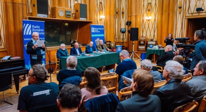 Román-magyar irodalmi interferenciák Marosvásárhelyen