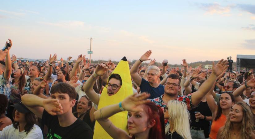 Korda Györgyék nélkül búcsúzott a Velencei-tótól az EFOTT – vajon Esztergom méltó utód lesz? (galéria, videó)