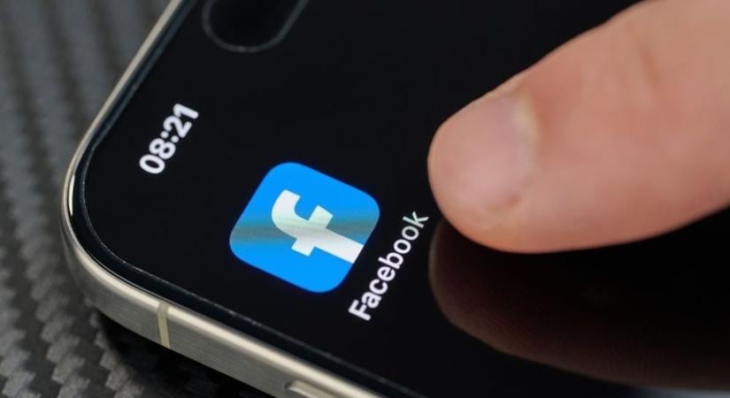 Baj van a Facebookkal és a Messengerrel