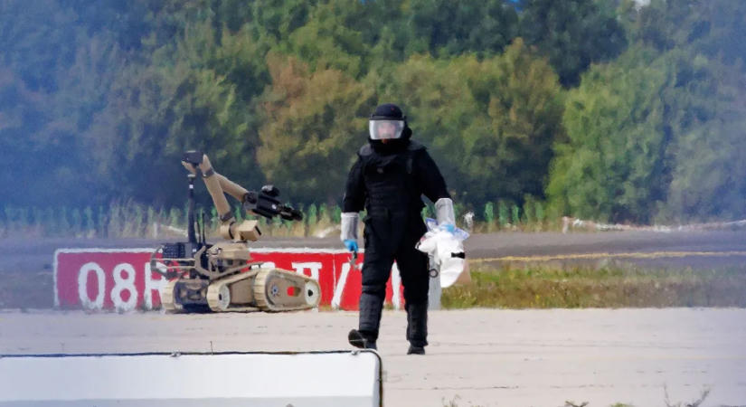 Buszsofőr állította meg a robbanóanyaggal felszerelt drónt a lipcsei reptéren