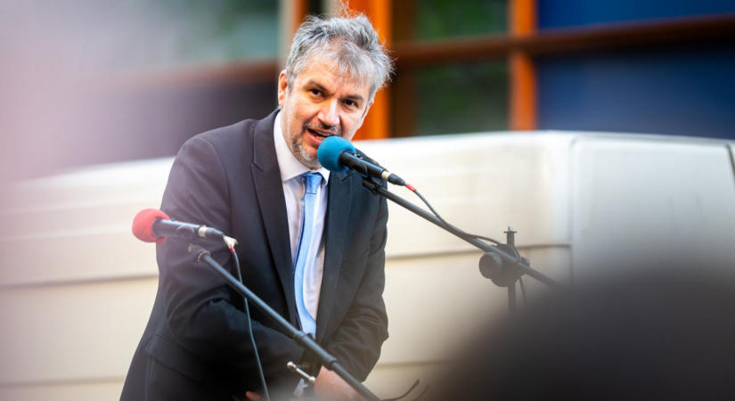 Hadházy Ákos közérdekű adatigényléssel kéri ki az NVVH élére jelentkező 94 személyt rangsoroló pontrendszert