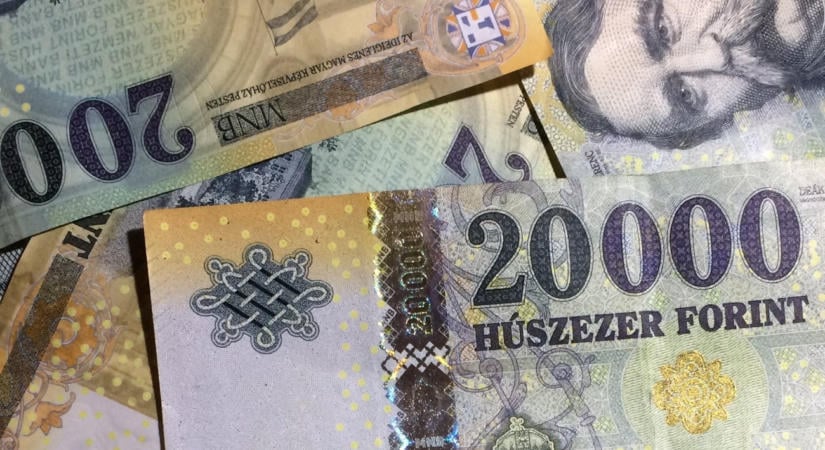A Miniszterelnökség feljelentést tett korábbi megrendelések miatt