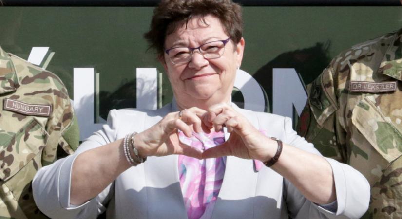 Nyugdíjba vonul Müller Cecília
