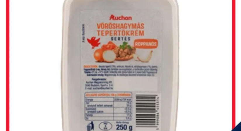 Szalmonella miatt visszahívták az Auchan egyik népszerű termékét, ne egye meg!